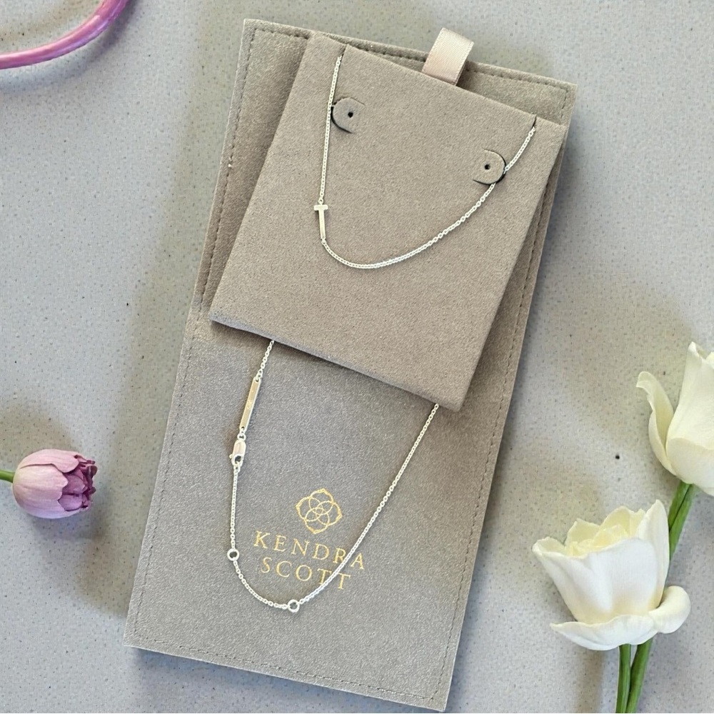 Initial T Kendra Scott Gold Pendant Necklace